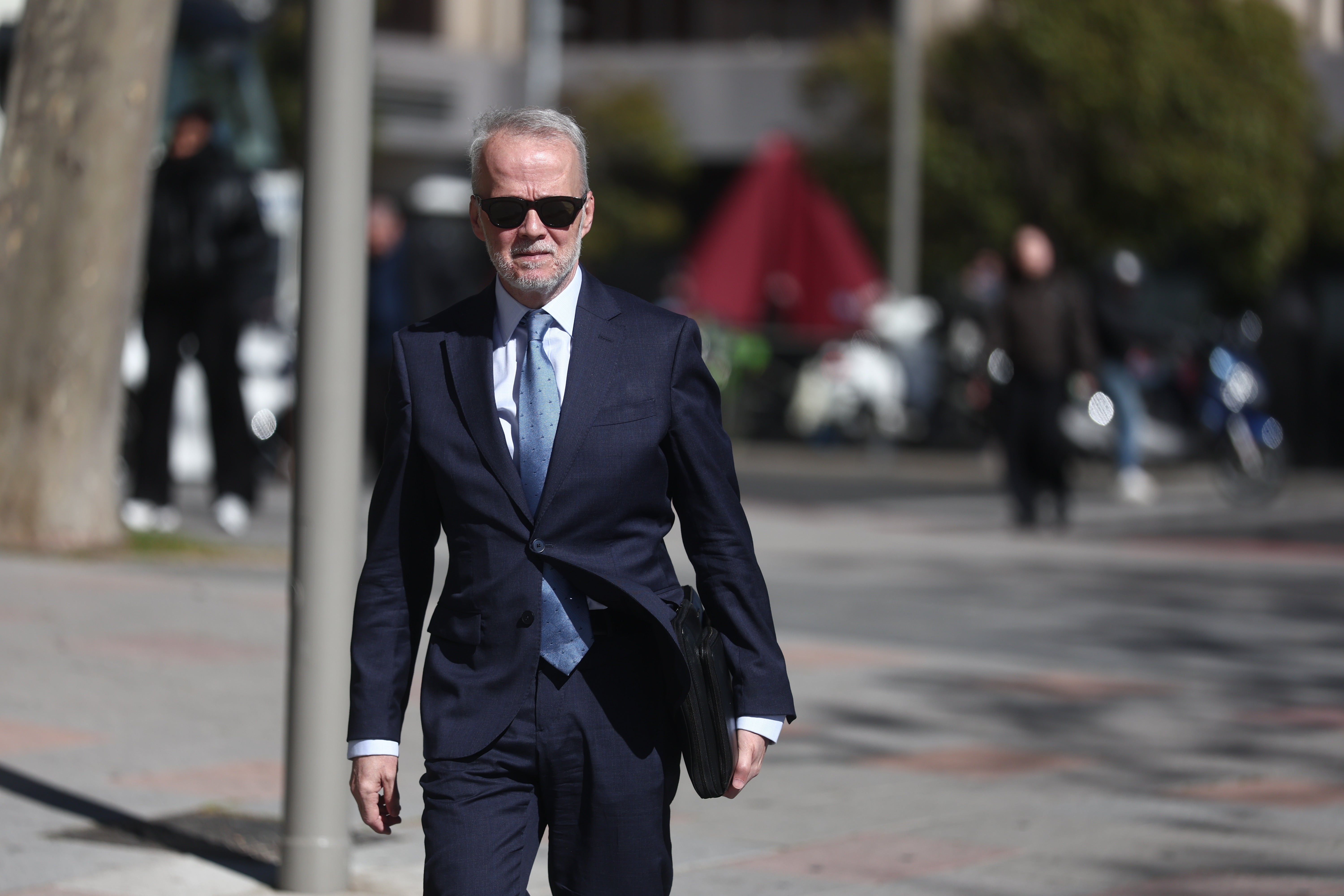 El abogado de Begoña Gómez, Antonio Camacho, a su llegada a los Juzgados de Plaza de Castilla El abogado de Begoña Gómez, Antonio Camacho, a su llegada a los Juzgados de Plaza de Castilla