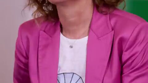 María Jesús Montero promete aprobar na ley de sanidad siu es elegida presidenta