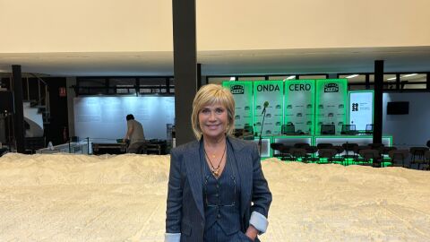 Julia otero desde la Casa de la Arquitectura de Barcelona, antigua editorial de Gustavo GIli