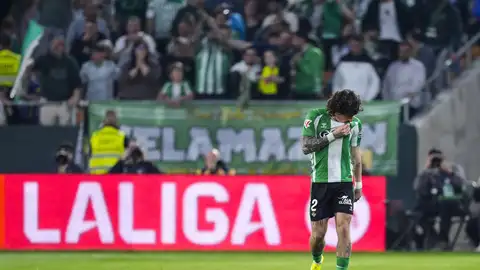 Héctor Bellerín, tras su gol al Real Madrid. Héctor Bellerín, tras su gol al Real Madrid.
