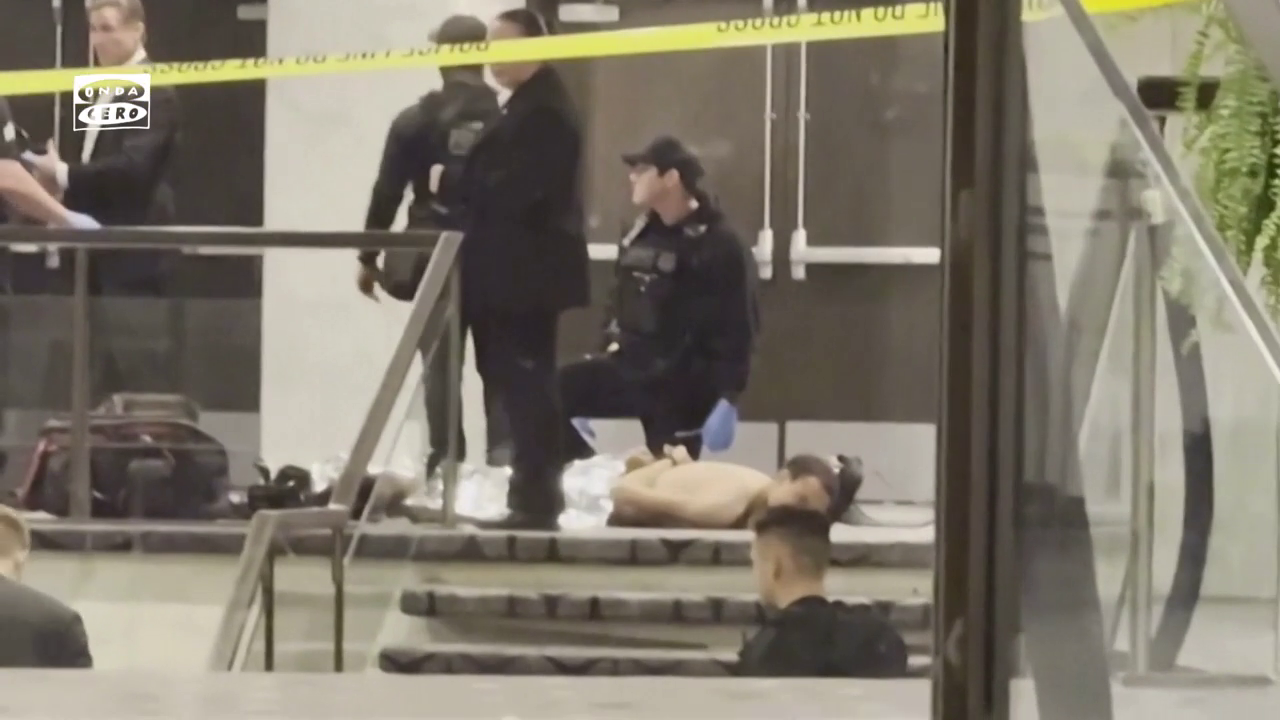 El vídeo del momento en el que se produce el intento de atentado contra Donald Trump: así fue la detención del atacante El vídeo del momento en el que se produce el intento de atentado contra Donald Trump: así fue la detención del atacante