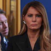 Imagen de la Primera Dama, Melania Trump, durante la comparecencia de Donald Trump en la Casa Blanca tras el tiroteo