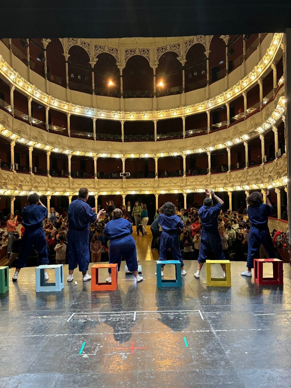 La Compañía de Danza de BRIAN, Includanza, organiza una campaña escolar en el Teatro Principal con 500 escolares de la capital La Compañía de Danza de BRIAN, Includanza, organiza una campaña escolar en el Teatro Principal con 500 escolares de la capital
