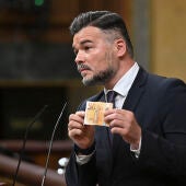 El portavoz parlamentario de ERC, Gabriel Rufián, interviene en el pleno del Congreso 