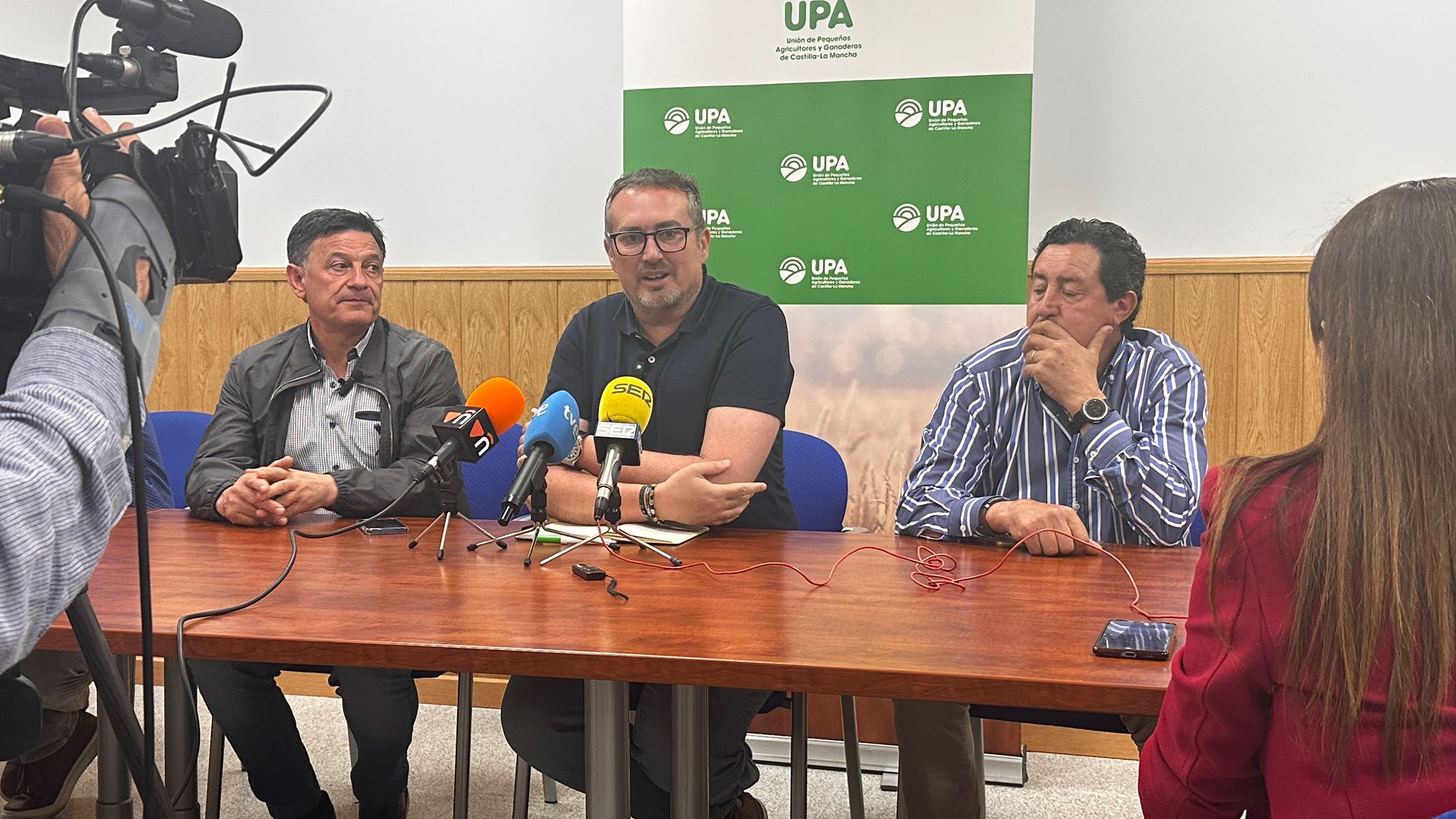 UPA pide a los agricultores de Valdepeñas su apoyo para trasladar a Bruselas peticiones relacionadas con la viticultura y el agua UPA pide a los agricultores de Valdepeñas su apoyo para trasladar a Bruselas peticiones relacionadas con la viticultura y el agua