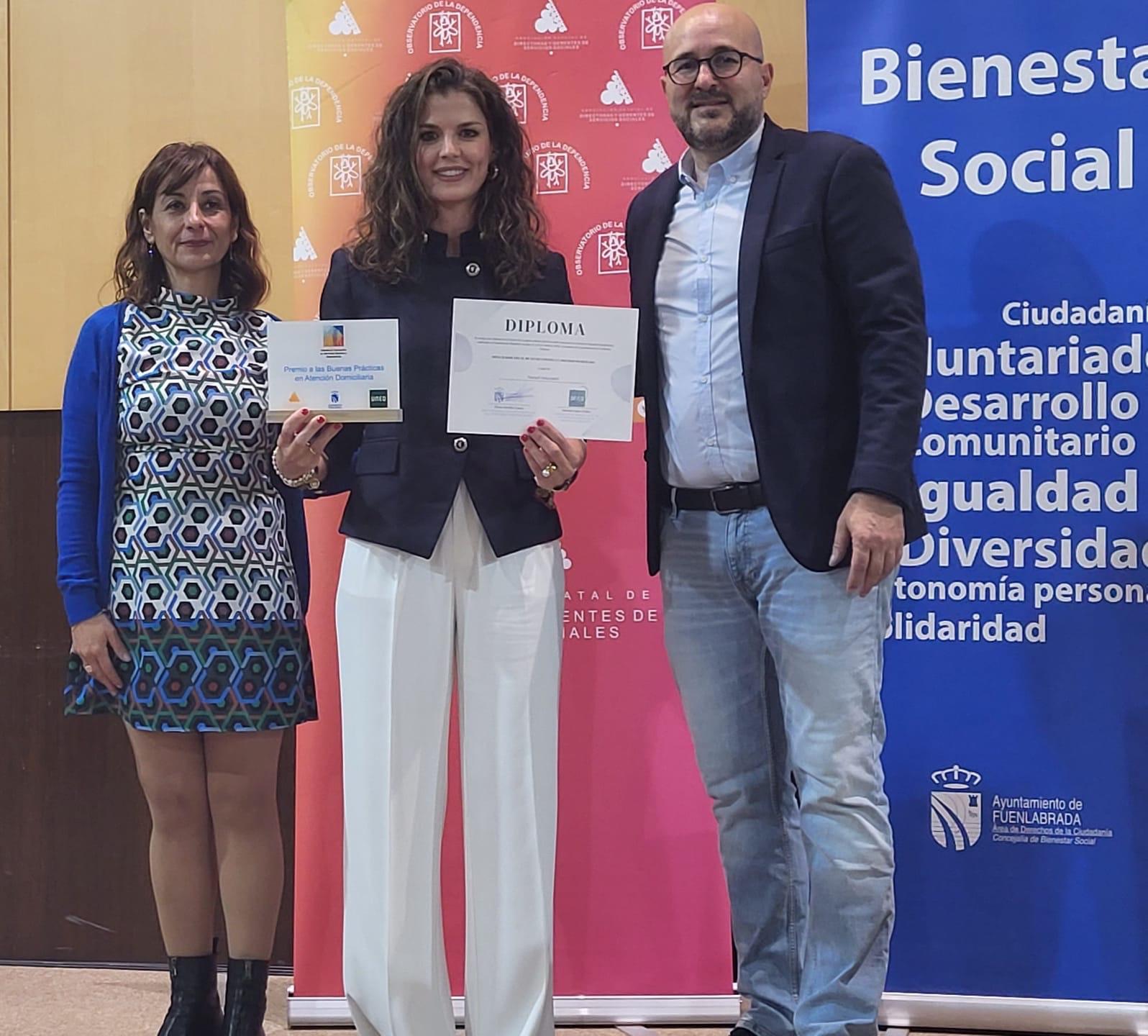 Premio en atención domiciliaria para el proyecto ejidense ‘Mesa Radar de lucha contra la Soledad No Deseada’ Premio en atención domiciliaria para el proyecto ejidense ‘Mesa Radar de lucha contra la Soledad No Deseada’