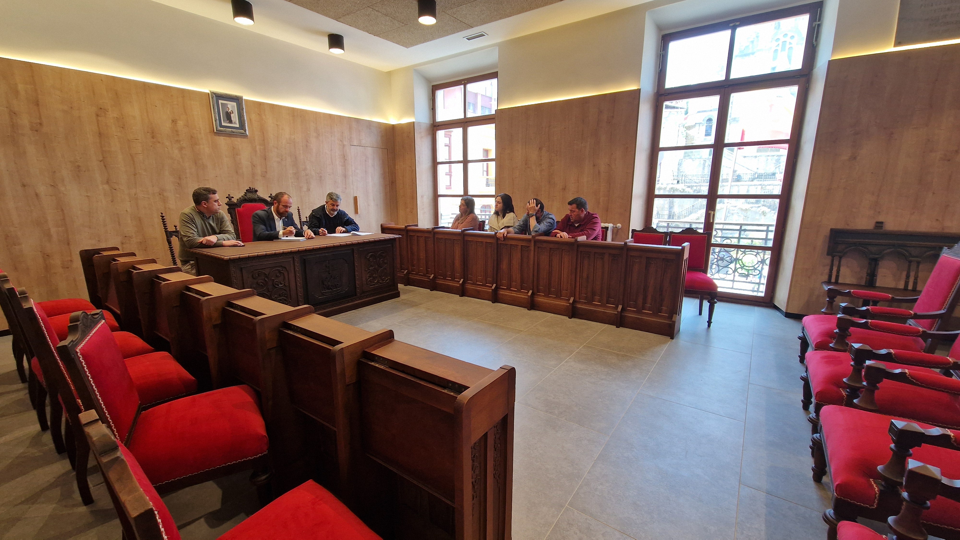 Movilidad concluye la reforma integral de la casa consistorial de Piloña, tras invertir 481.500 euros Movilidad concluye la reforma integral de la casa consistorial de Piloña, tras invertir 481.500 euros