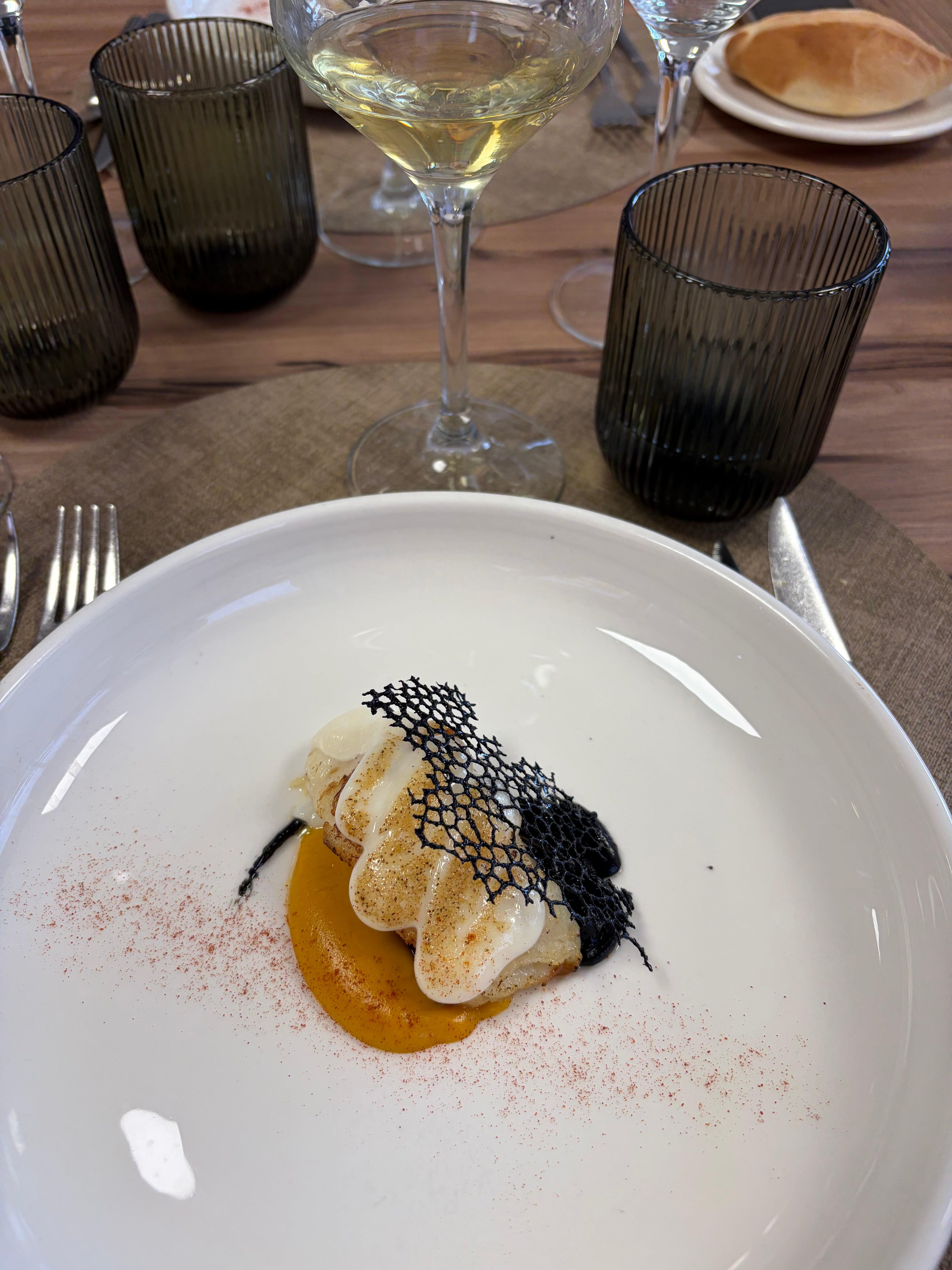 El restaurante Tápara de Cáceres presenta su nueva propuesta gastronómica Bacalao con ali-oli