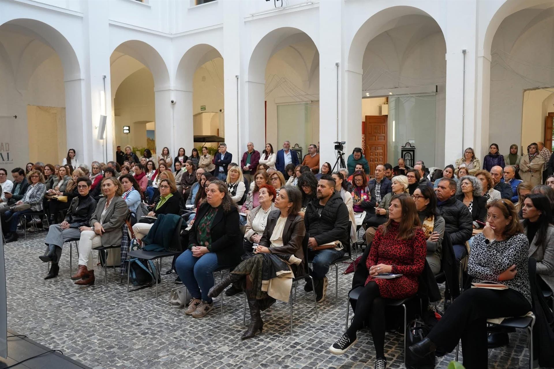 La Diputación de Badajoz dedica 2,7 millones a asociaciones con proyectos de acción social o cooperación internacional La Diputación de Badajoz dedica 2,7 millones a asociaciones con proyectos de acción social o cooperación internacional