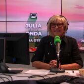 Julia Otero: "Buenos días a las mamás, mamitas, madrazas, mamuchis"