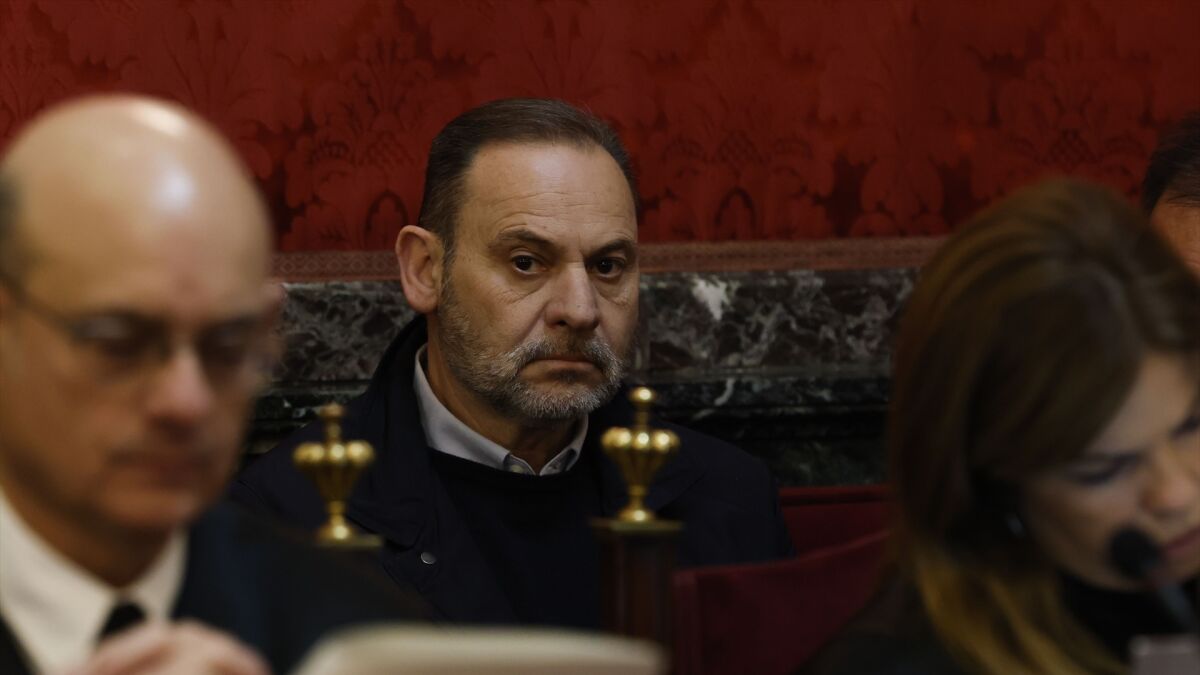 En directo, José Luis Ábalos declara en el Supremo en el juicio por el caso mascarillas