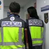 Agentes de la UFAM de la Policía Nacional en Palma.