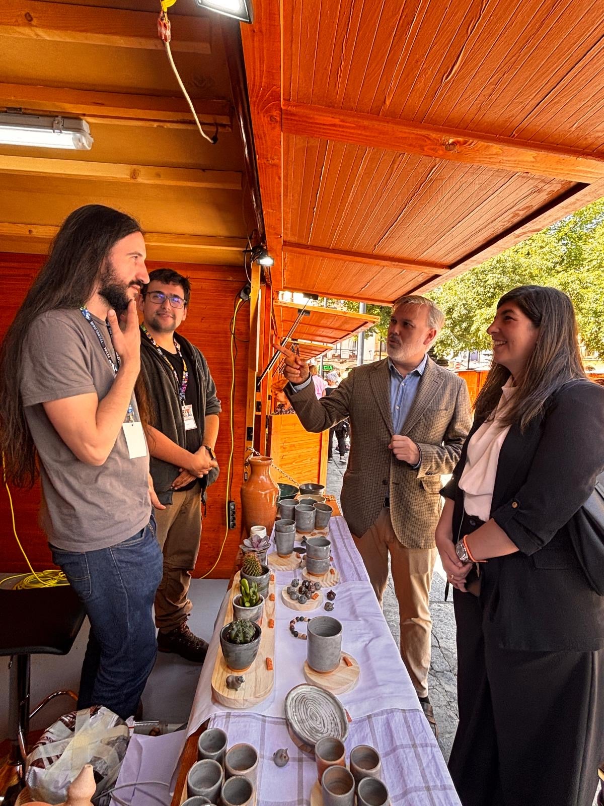 La III Feria Regional de Artesanía de Extremadura, ARTEXANÍA, se consolida como espacio de referencia del sector artesano La III Feria Regional de Artesanía de Extremadura, ARTEXANÍA, se consolida como espacio de referencia del sector artesano
