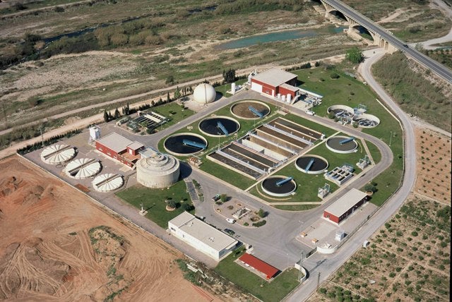 El Consell autoriza un contrato de 14,7 millones para el mantenimiento del saneamiento en Almassora y el sistema Onda-Betxí-Vila-real El Consell autoriza un contrato de 14,7 millones para el mantenimiento del saneamiento en Almassora y el sistema Onda-Betxí-Vila-real
