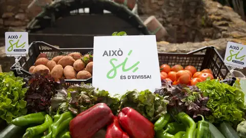El Consell de Ibiza relanza la campaña “Això sí, és d’Eivissa” para impulsar el consumo de producto local El Consell de Ibiza relanza la campaña “Això sí, és d’Eivissa” para impulsar el consumo de producto local