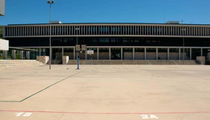 El Consell crea el IES Jérica-Viver como centro independiente con 490 plazas educativas El Consell crea el IES Jérica-Viver como centro independiente con 490 plazas educativas
