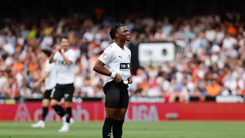 Valencia ganó 5 puntos en la 25-26 con sus próximos rivales y 0 en esos duelos en la 24-25 Valencia ganó 5 puntos en la 25-26 con sus próximos rivales y 0 en esos duelos en la 24-25
