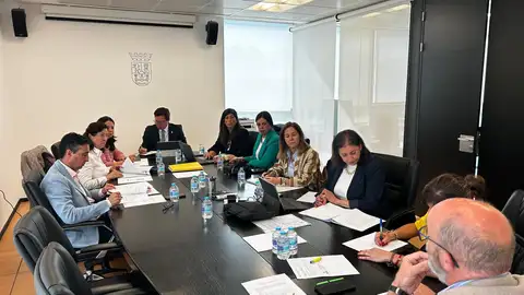 FEVAL aprueba la planificación para 2027 y elige presidenta, por el sistema de rotación a la alcaldesa de Don Benito, Elisabeth Medina FEVAL aprueba la planificación para 2027 y elige presidenta, por el sistema de rotación a la alcaldesa de Don Benito, Elisabeth Medina