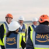 Los centros de AWS en Villanueva y Huesca se construirán en cuatro años