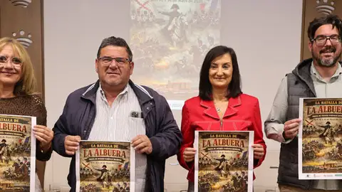 Unas 700 personas recrearán la Batalla de La Albuera, que entrega su Adalid de la Paz 2026 a Alcer Badajoz Unas 700 personas recrearán la Batalla de La Albuera, que entrega su Adalid de la Paz 2026 a Alcer Badajoz