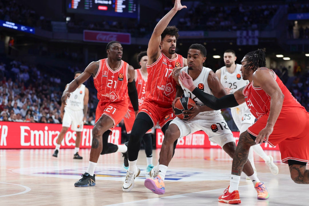 El Real Madrid revive los fantasmas fuera de casa y cae ante el Hapoel El Real Madrid revive los fantasmas fuera de casa y cae ante el Hapoel