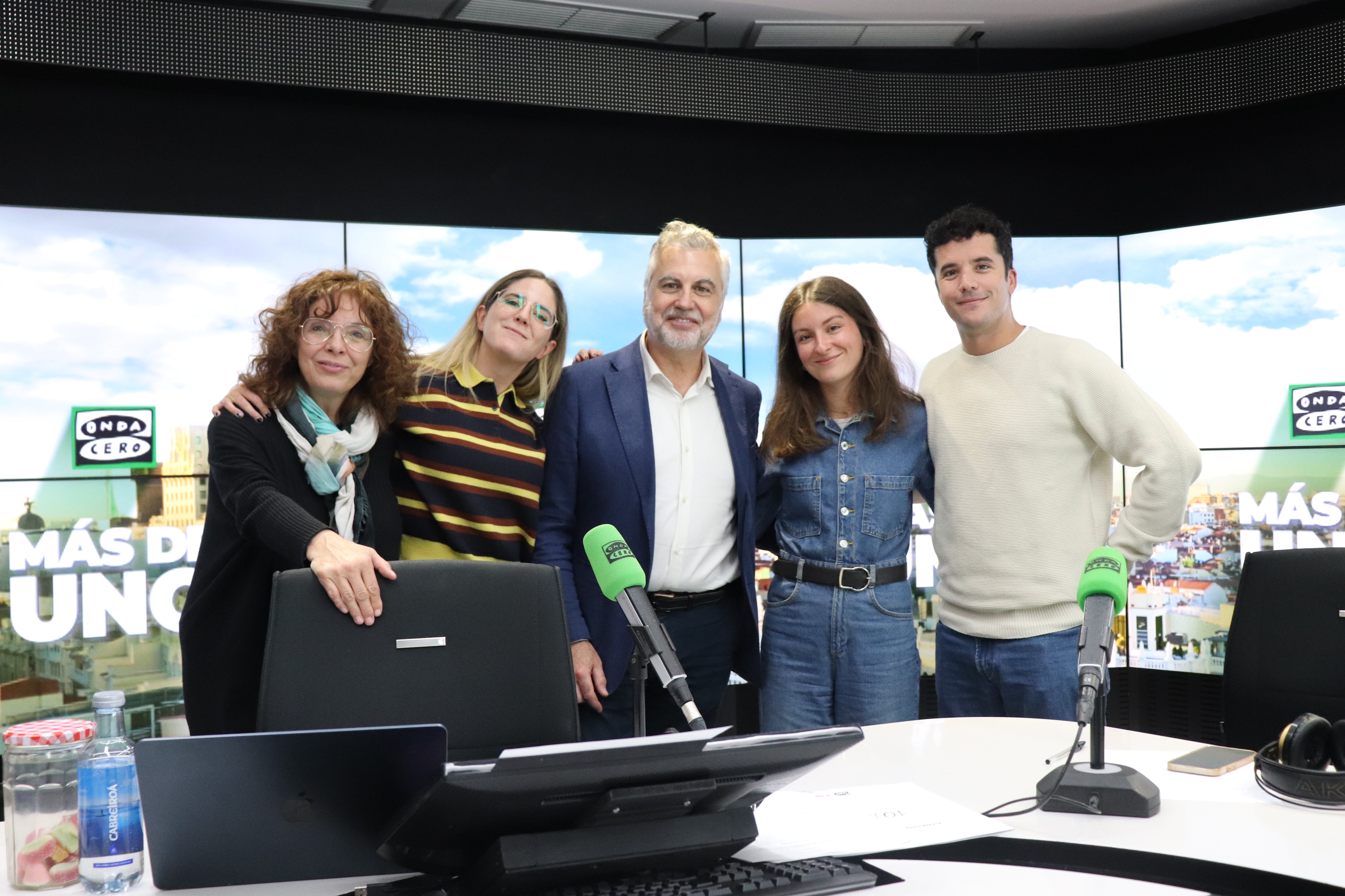 Begoña Gómez de la Fuente, Irene Ramírez, Carlos Alsina, Mar Manrique y Emilio Doménech Begoña Gómez de la Fuente, Irene Ramírez, Carlos Alsina, Mar Manrique y Emilio Doménech