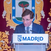 Almeida carga contra la UEFA por el arbitraje Champions Almeida carga contra la UEFA por el arbitraje Champions