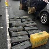 Sustancias incautadas por la Guardia Civil de Sevilla