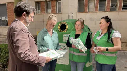 Vila-real impulsa una campaña innovadora con inteligencia artificial para mejorar el reciclaje de vidrio Vila-real impulsa una campaña innovadora con inteligencia artificial para mejorar el reciclaje de vidrio