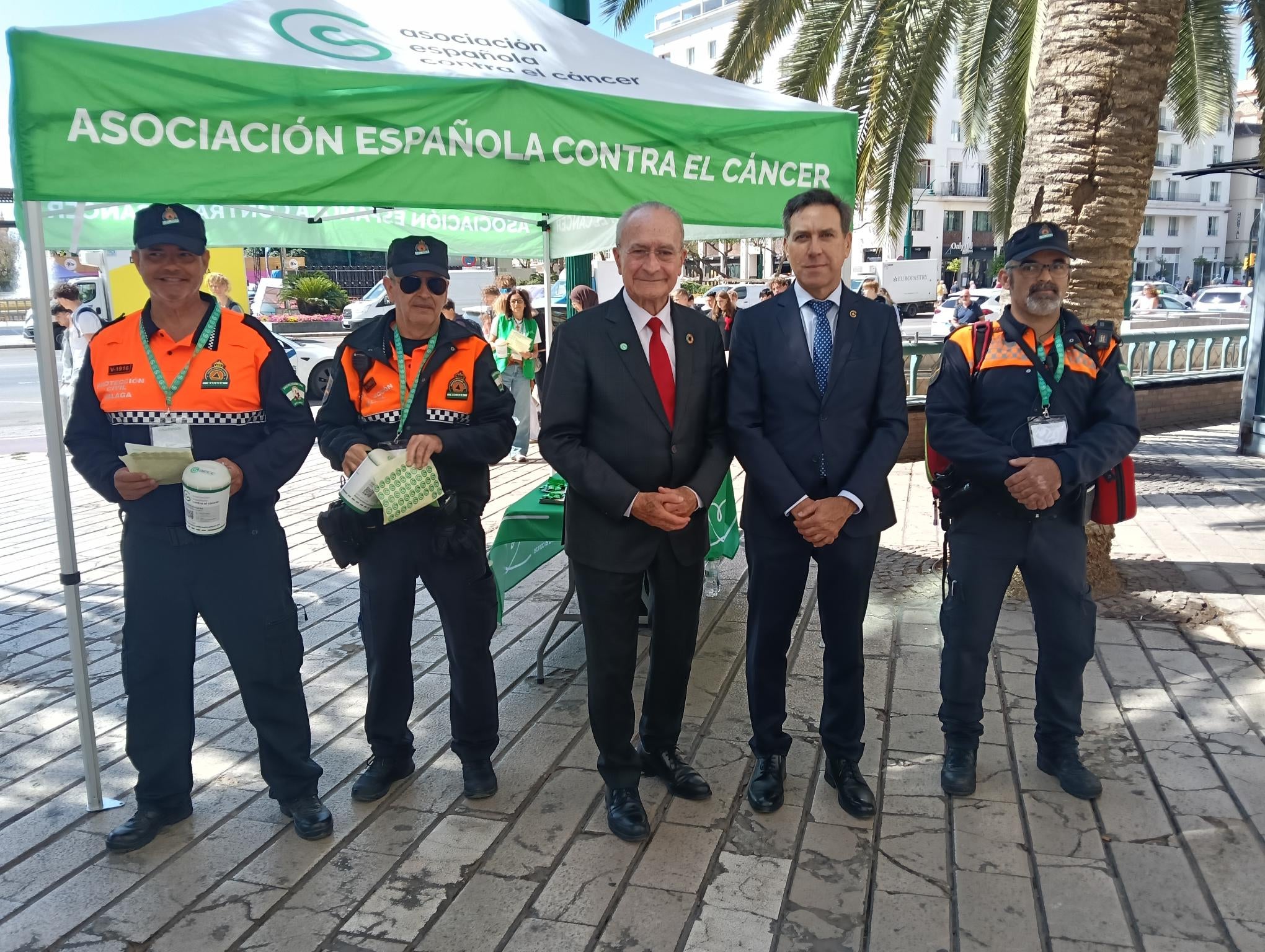 La Asociación Española contra el Cáncer moviliza a la sociedad en Málaga para impulsar la investigación y una atención más humana frente al cáncer La Asociación Española contra el Cáncer moviliza a la sociedad en Málaga para impulsar la investigación y una atención más humana frente al cáncer