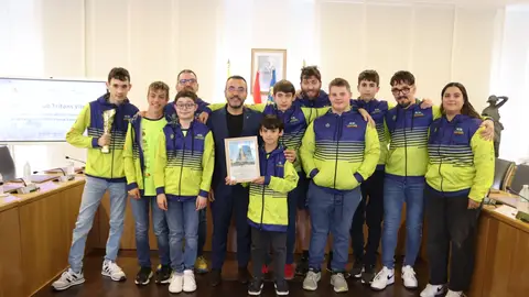 Recepción institucional al Club Tritons por los excelentes resultados en el campeonato nacional de Natación adaptada Recepción institucional al Club Tritons por los excelentes resultados en el campeonato nacional de Natación adaptada