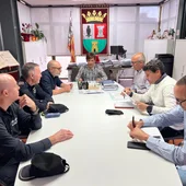 Reunión previa al inicio de las obras de modernización del riego en Benifaió Reunión previa al inicio de las obras de modernización del riego en Benifaió