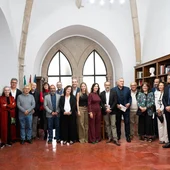 Autoridades y miembros del jurado de los Certámenes Literarios de la Diputación de Cáceres, que se han fallado este jueves Autoridades y miembros del jurado de los Certámenes Literarios de la Diputación de Cáceres, que se han fallado este jueves