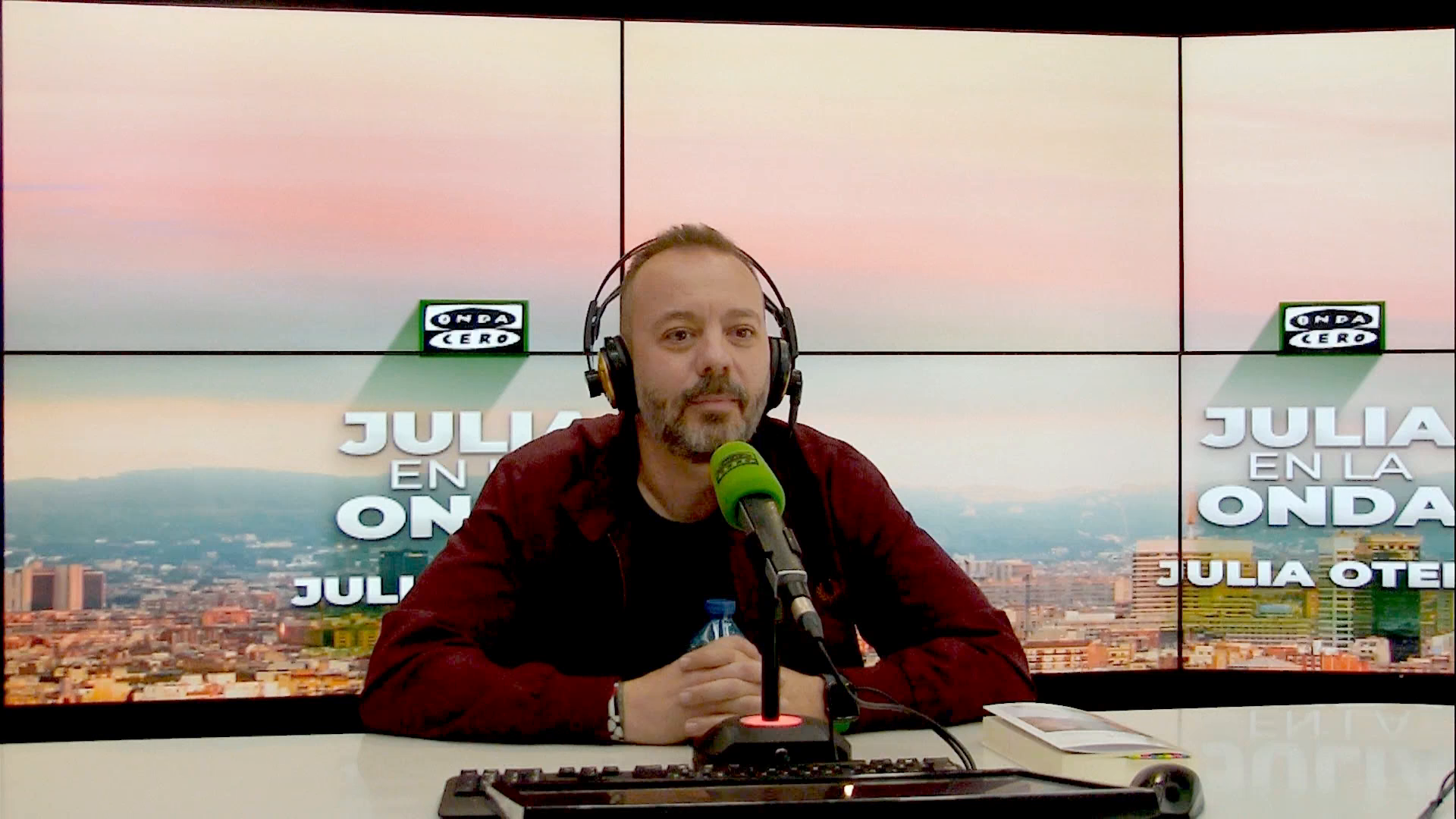 Antonio Maestre presenta 'Me crie como un fascista': "Vivimos en un momento de anti-intelectualismo" Antonio Maestre presenta 'Me crie como un fascista': "Vivimos en un momento de anti-intelectualismo"