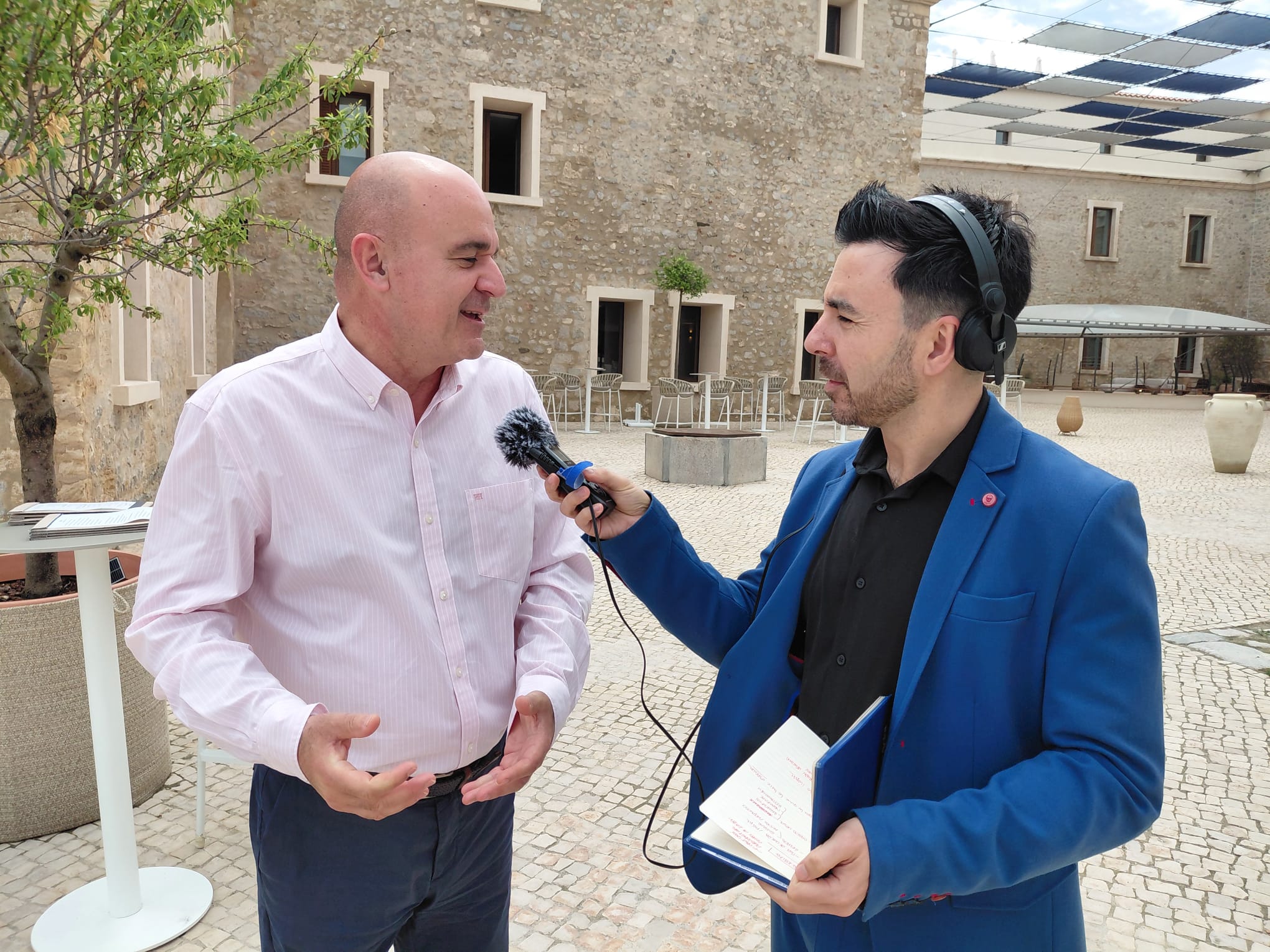 Vicent Marí llama a proteger la esencia de la isla de Ibiza: "No apostamos por más turistas, sino por más calidad" Vicent Marí llama a proteger la esencia de la isla de Ibiza: "No apostamos por más turistas, sino por más calidad"