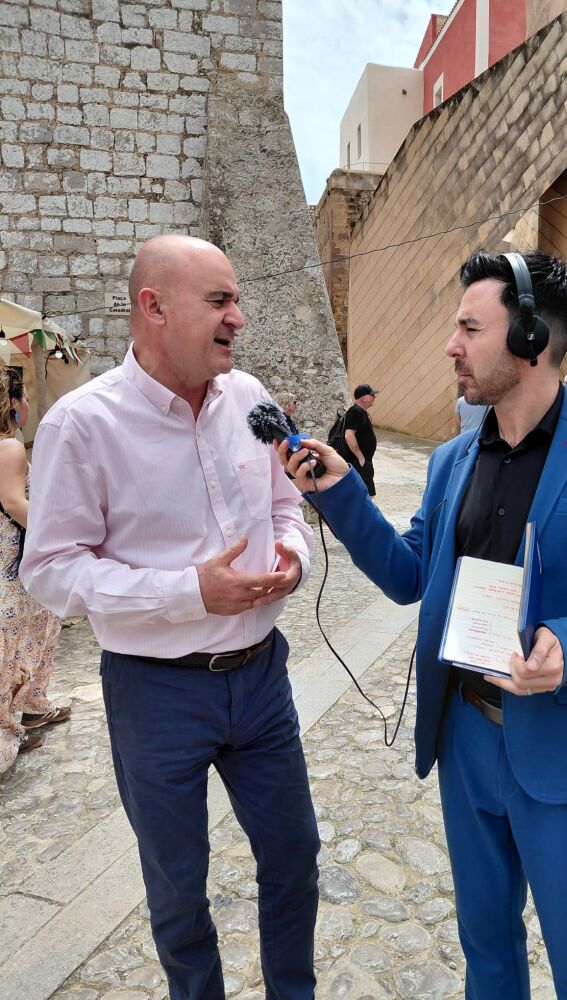 Vincent Marí con Carles Lamelo