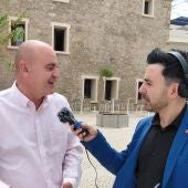 Vicent Marí, presidente del Consell d'Eivissa, con Carles Lamelo
