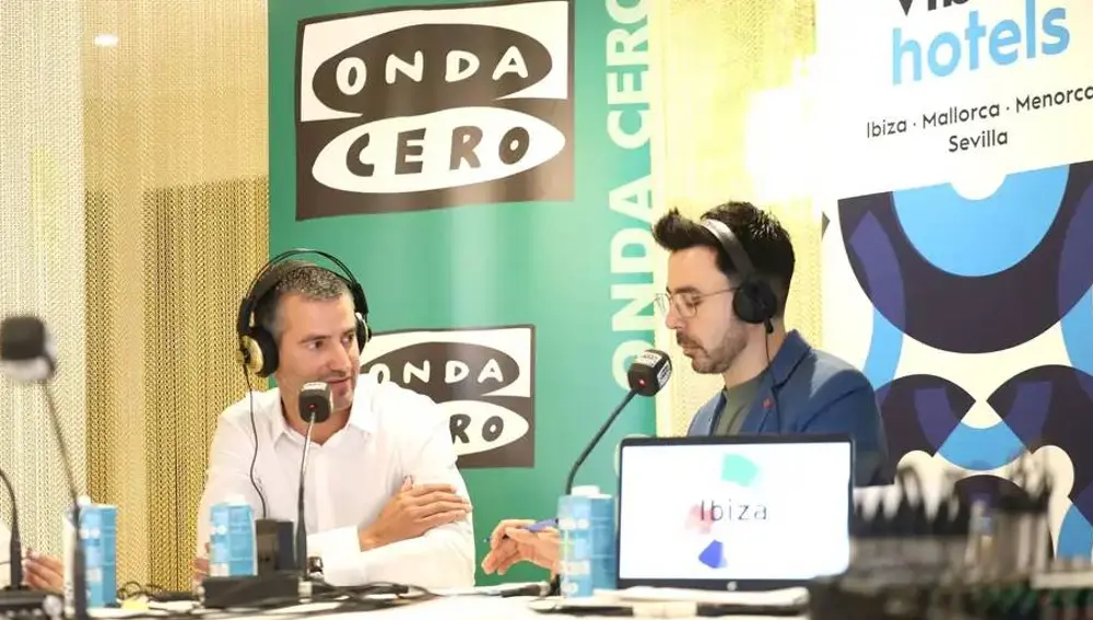 Marcos Serra, alcalde de Sant Antoni, durante su entrevista en Gente Viajera Marcos Serra, alcalde de Sant Antoni, durante su entrevista en Gente Viajera