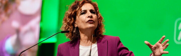 ¿Cree que María Jesús Montero debería disculparse con la Guardia Civil?