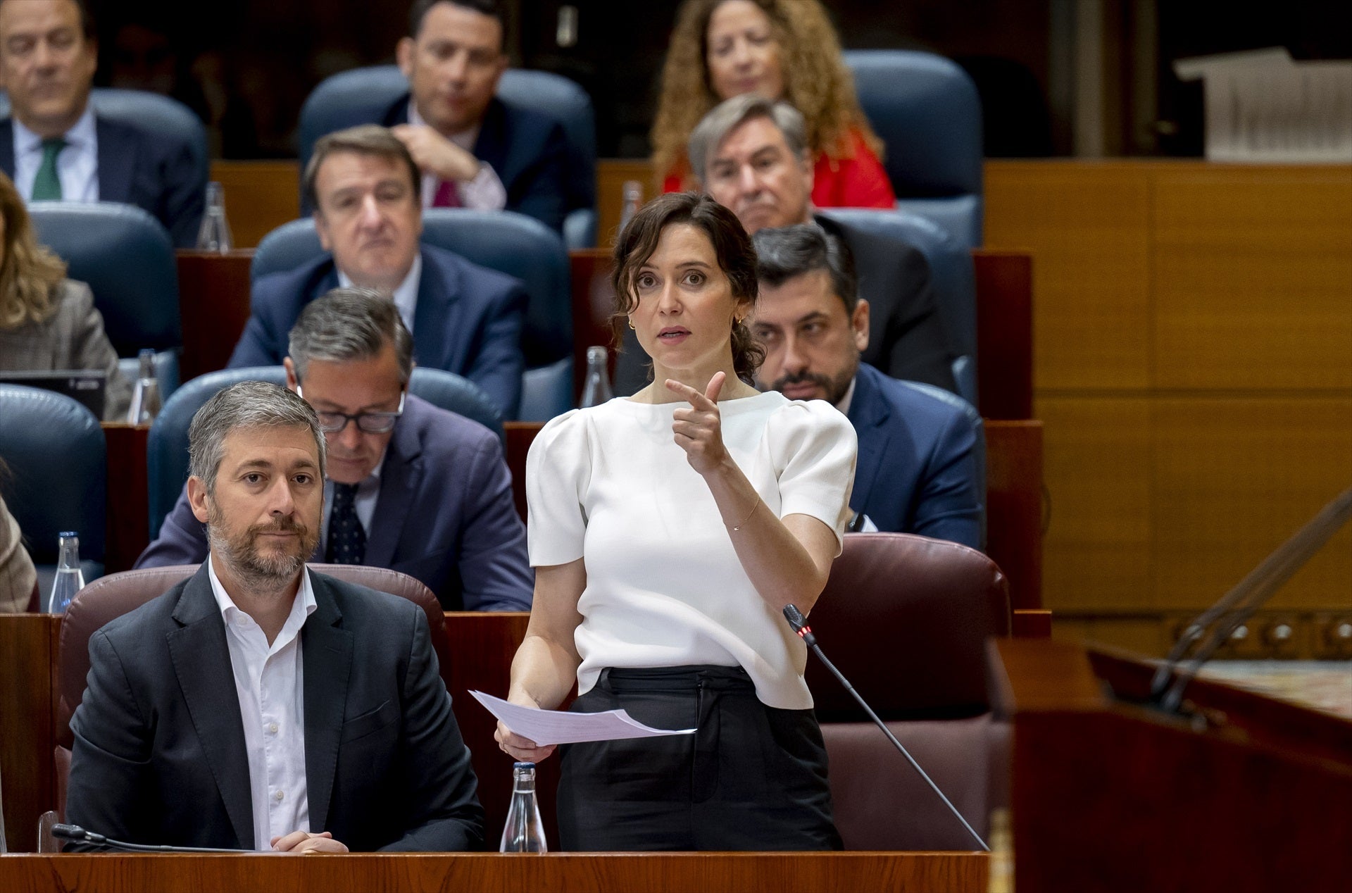 Ayuso carga contra el Gobierno: "Deben a Madrid 12.367 millones de euros" Ayuso carga contra el Gobierno: "Deben a Madrid 12.367 millones de euros"