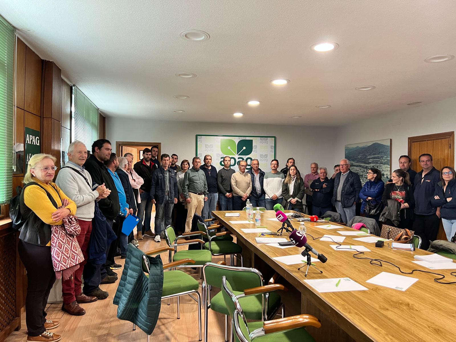 APAG pide el cese del delegado provincial de Agricultura por favorecer una planta fotovoltaica en Fuentelaencina APAG pide el cese del delegado provincial de Agricultura por favorecer una planta fotovoltaica en Fuentelaencina