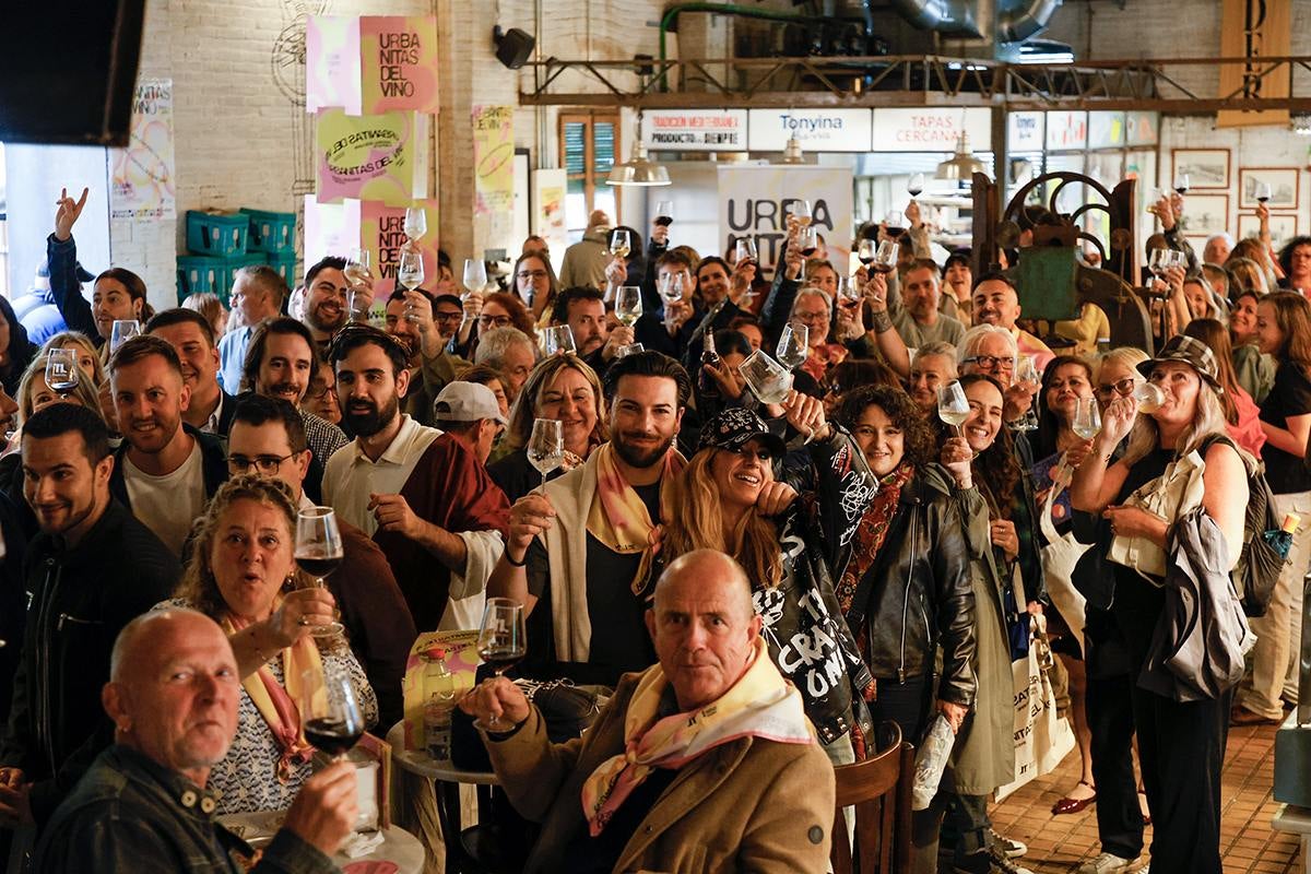 URbanitas del Vino: la DO Utiel-Requena brinda y saborea Valencia barrio a barrio URbanitas del Vino: la DO Utiel-Requena brinda y saborea Valencia barrio a barrio