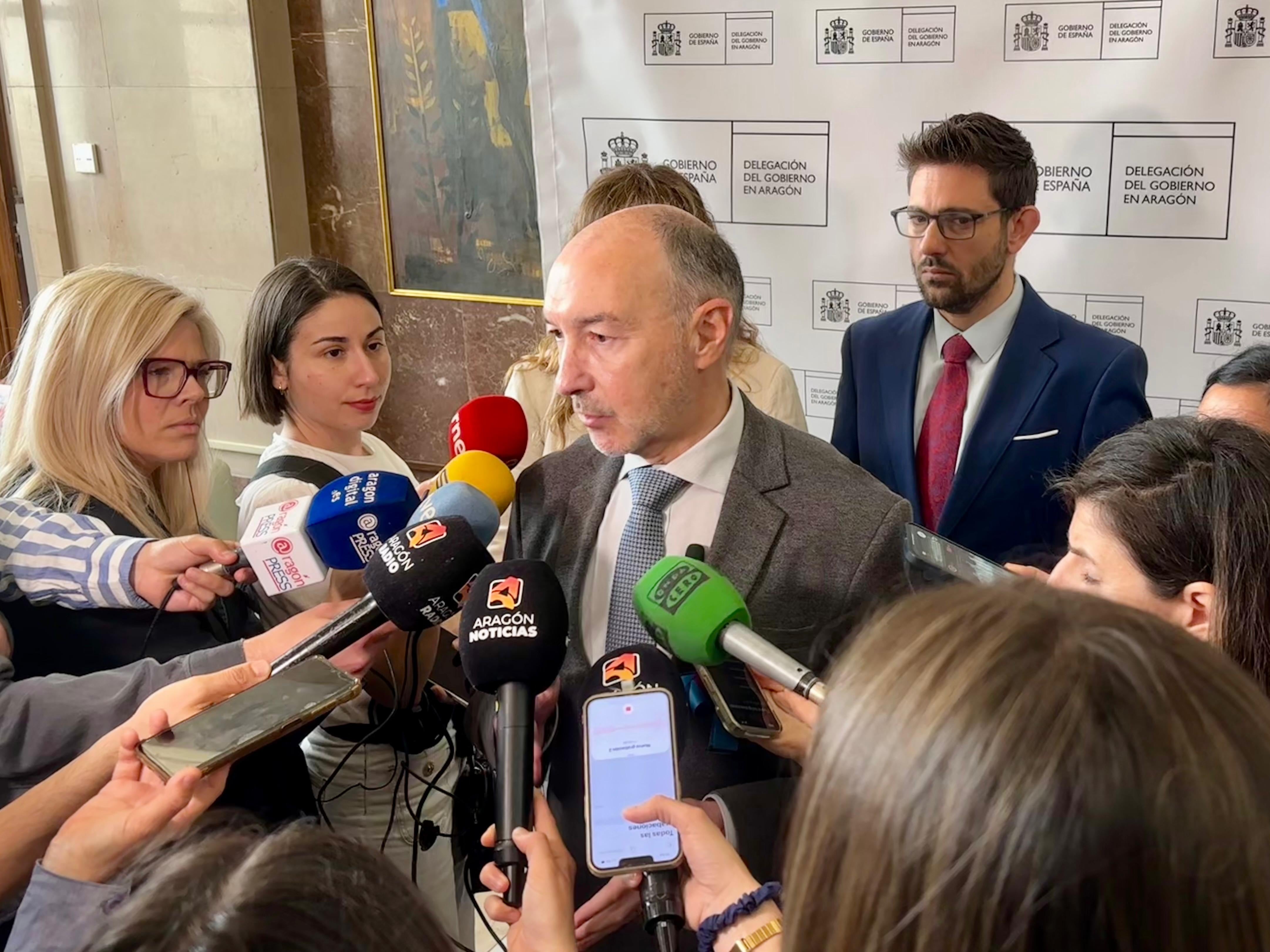 Beltrán defiende las bondades de la regularización de migrantes Beltrán defiende las bondades de la regularización de migrantes