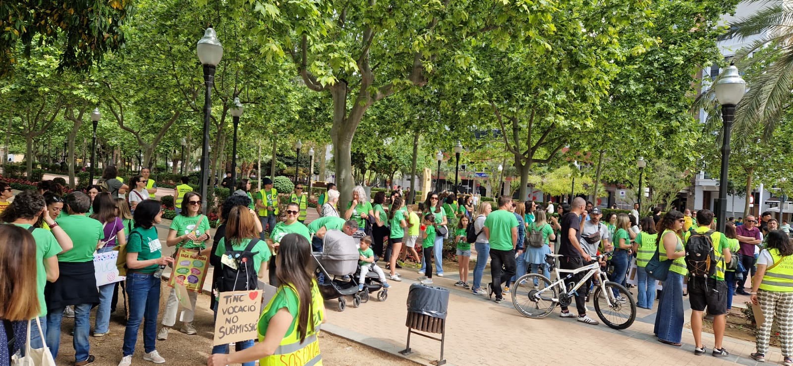 Segundo día de huelga educativa en Castellón con nuevas protestas y alto seguimiento Segundo día de huelga educativa en Castellón con nuevas protestas y alto seguimiento