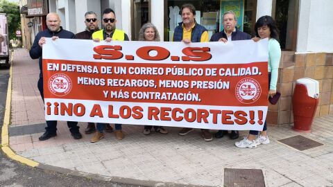 Concentración de trabajadores de Correos en Malagón Concentración de trabajadores de Correos en Malagón