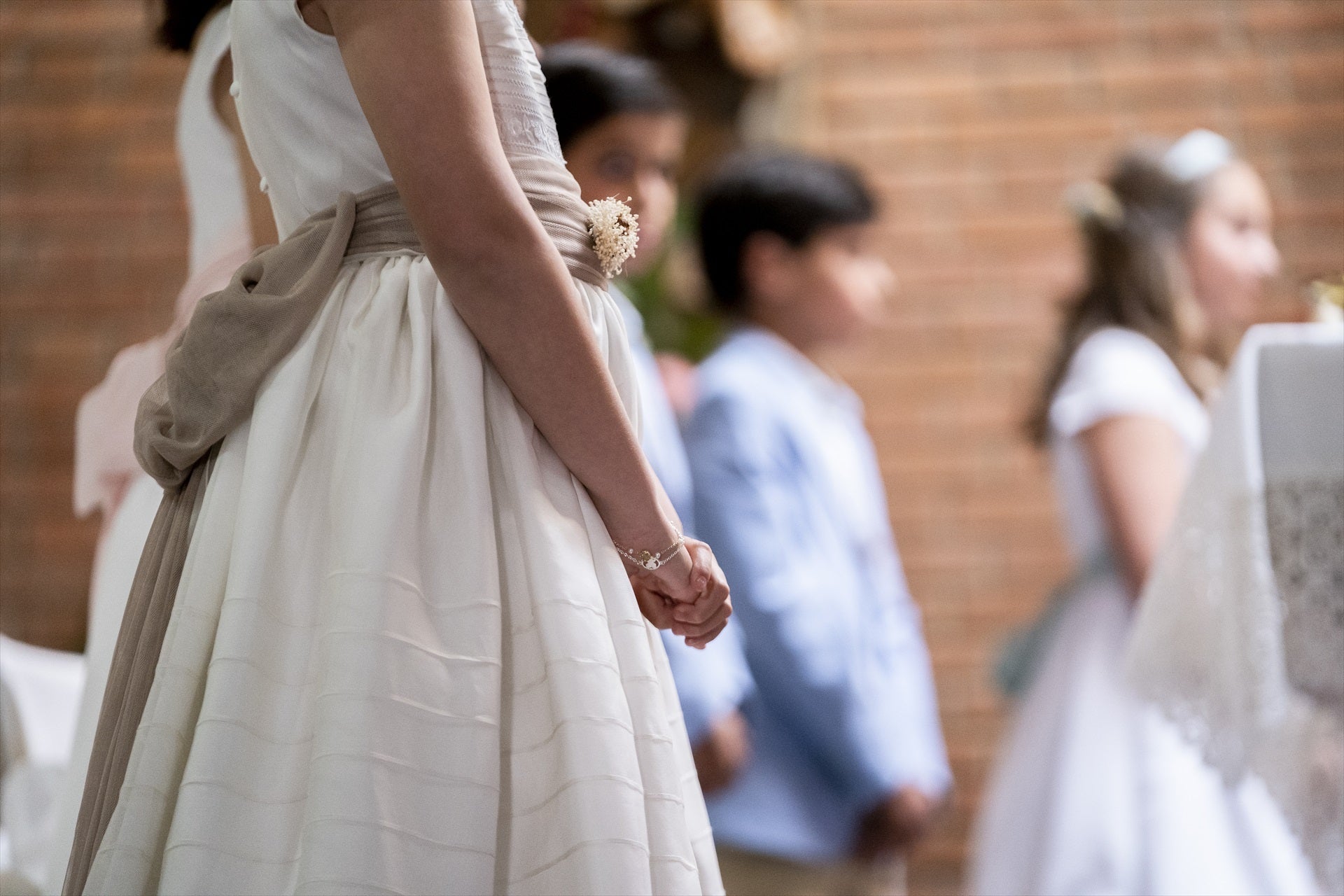 Comuniones a precio de boda: el coste medio se dispara a los 6.800 euros de media episode artwork