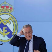 El presidente del Real Madrid, Florentino Pérez, durante la rueda de prensa