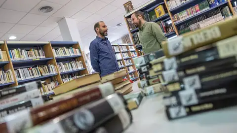 La Biblioteca Municipal de l’Alfàs impulsa una encuesta de satisfacción para mejorar sus servicios La Biblioteca Municipal de l’Alfàs impulsa una encuesta de satisfacción para mejorar sus servicios