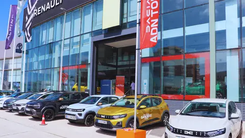 Tahermo acoge en Málaga el Dacia ADN Tour, la gira nacional con la que la marca presenta su nuevo plan estratégico Tahermo acoge en Málaga el Dacia ADN Tour, la gira nacional con la que la marca presenta su nuevo plan estratégico