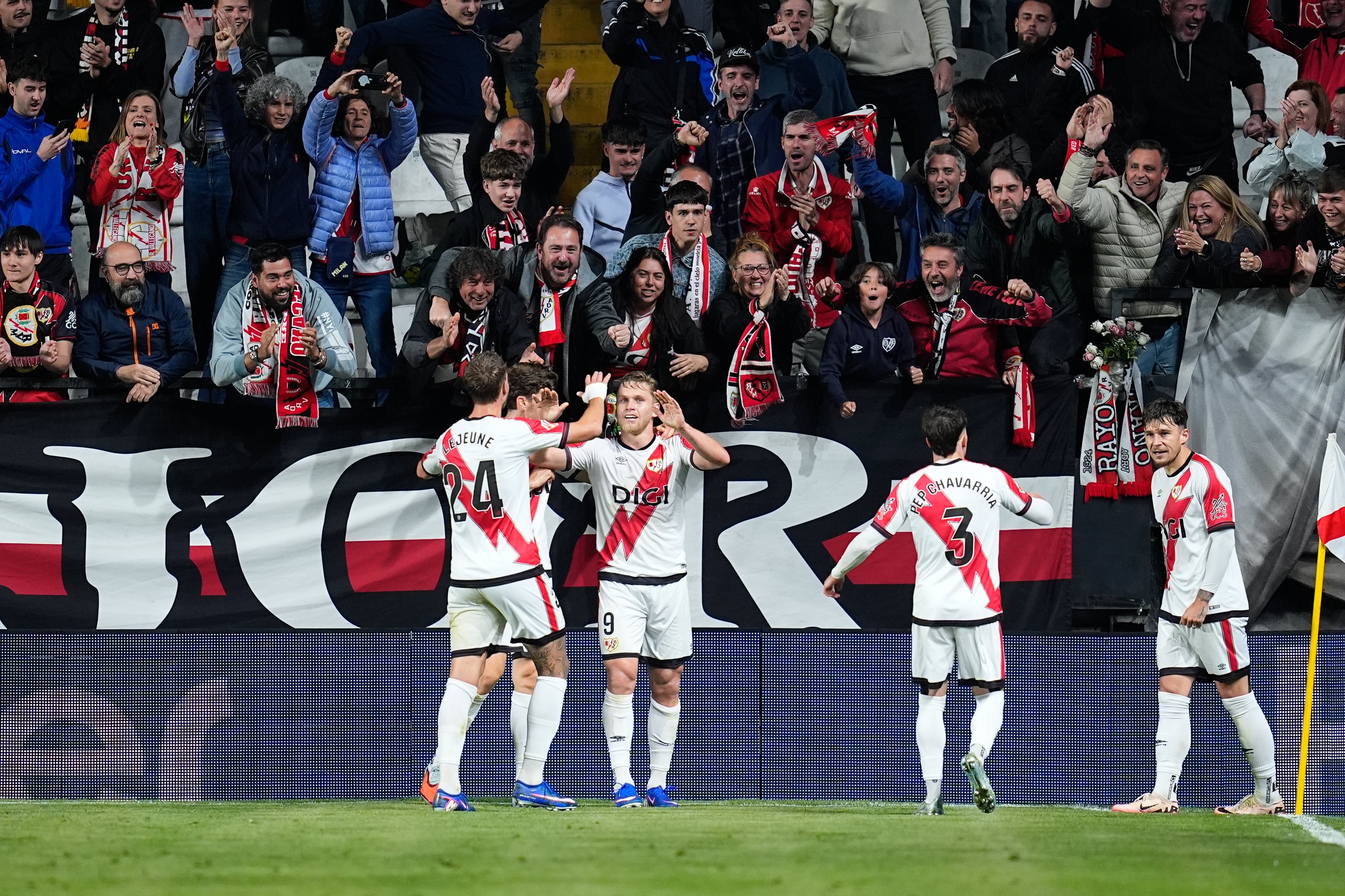 Este es el dineral que se llevará el Rayo Vallecano si se proclama campeón de la Conference League Este es el dineral que se llevará el Rayo Vallecano si se proclama campeón de la Conference League
